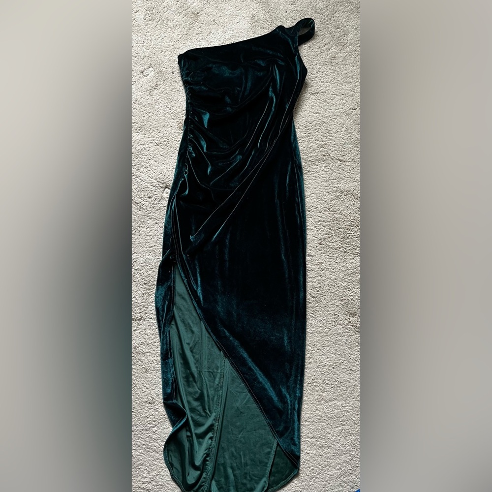 Elegant Velvet Green Skirt